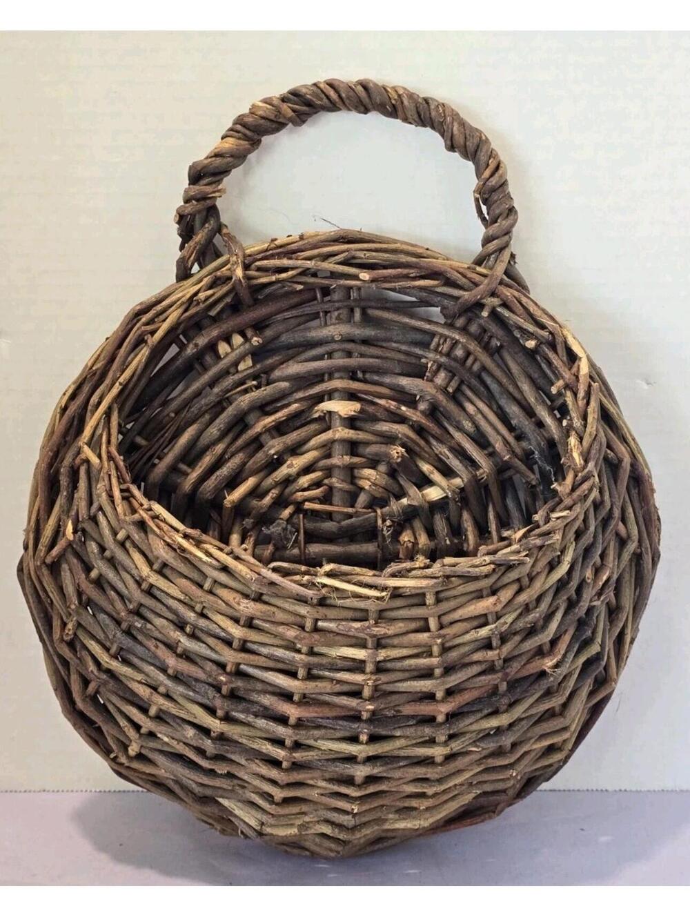 Vintage Wicker Wall Basket Hanging Pocket Planter Rustic Decor Garden Indoor